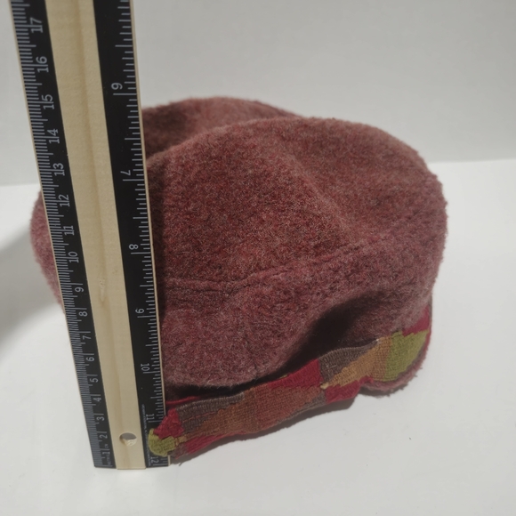 Shred Alert Vintage Red Wool Ethnic Winter Hat Colorful Embroidered Boho 7" Band - Picture 4 of 9